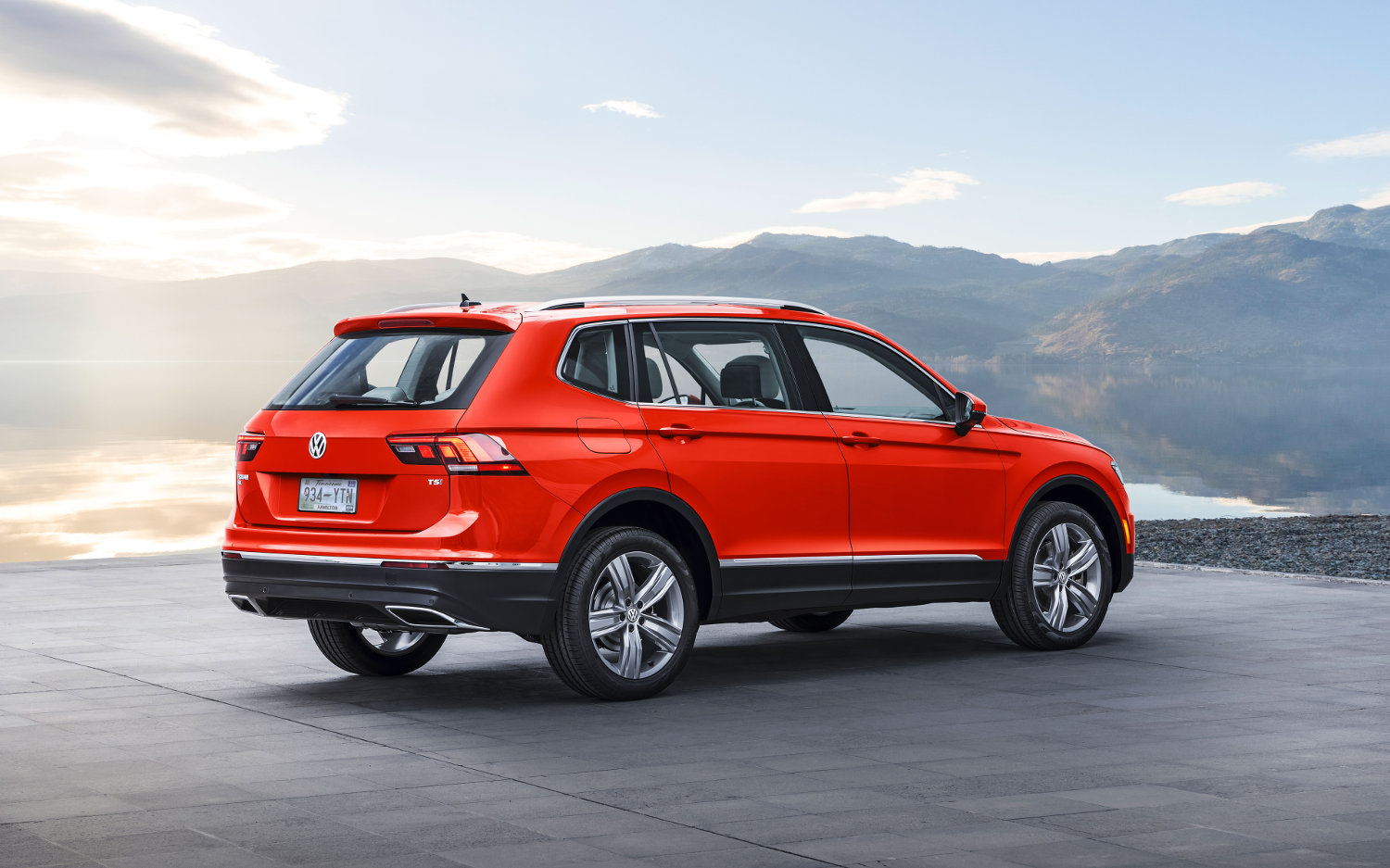 Volkswagen Tiguan SEL 4motion 2018 SUV Drive